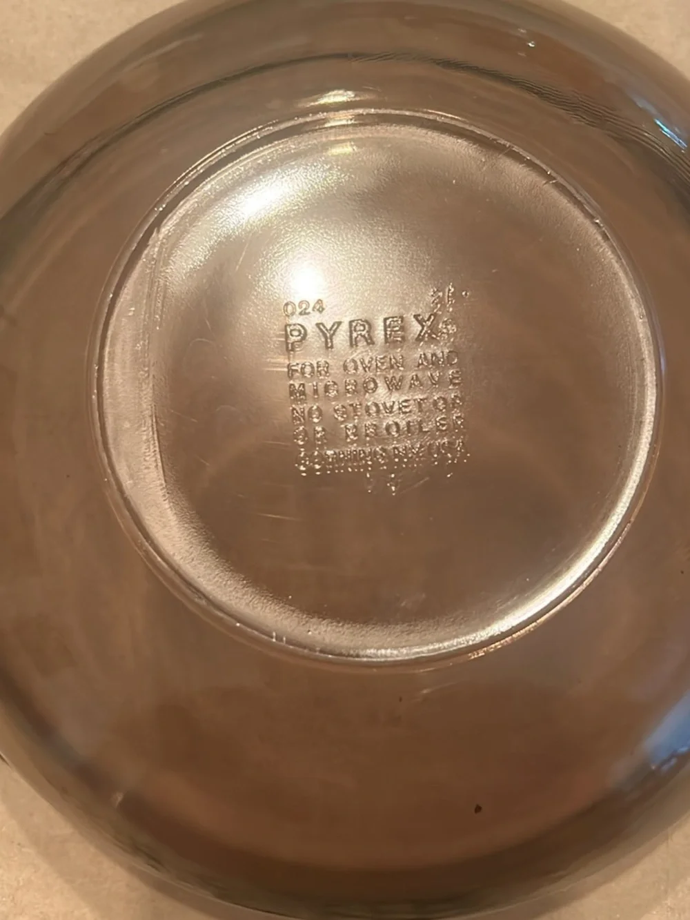 Pyrex Amber-Tinted Glass Mixing Bowl with Side Handles